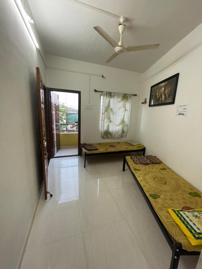 Shree Sadguru Krupa Yatri Niwas Villa Kolhapur Eksteriør billede